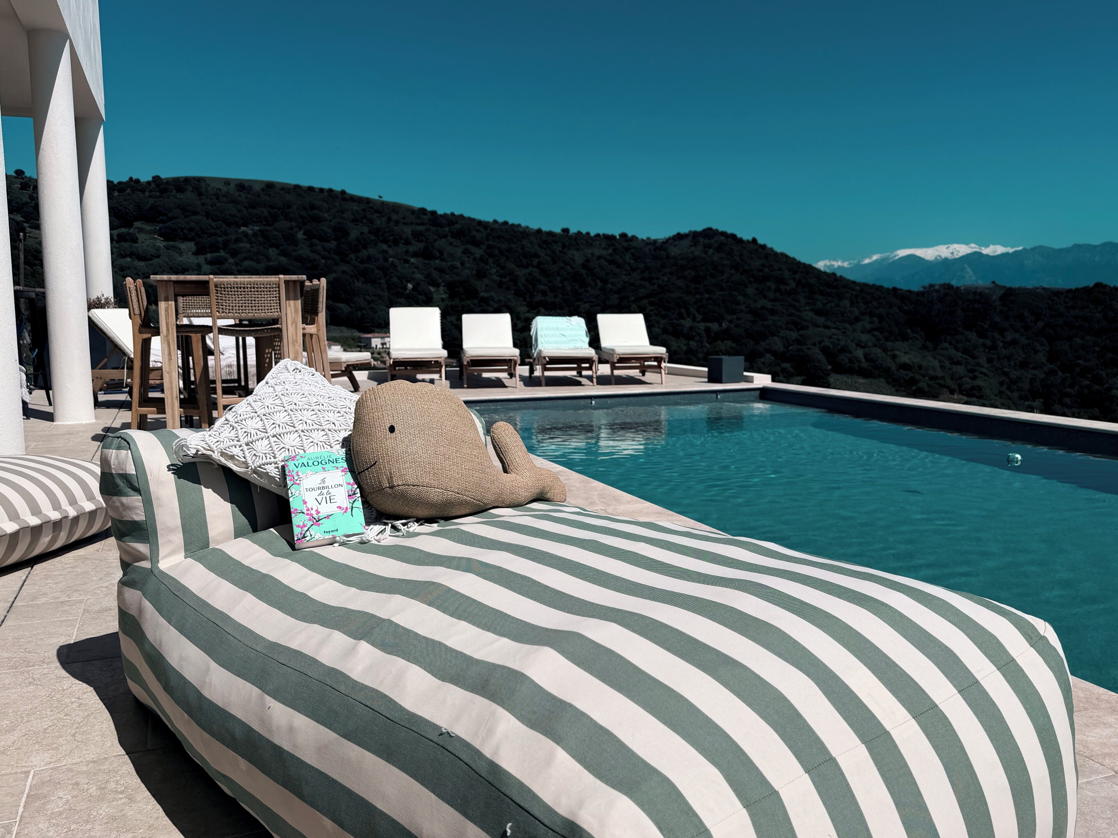 Piscine extérieure (ouverte en saison)