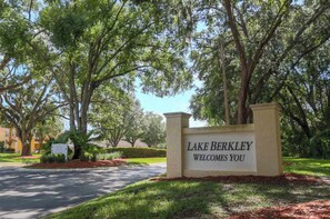 Property grounds - Peaceful Palms Stay for 6 (Kissimmee)