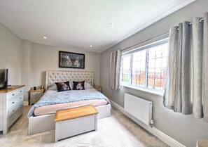 3 habitaciones, tabla de planchar con plancha y wifi 