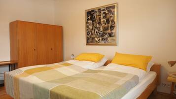 3 Schlafzimmer, kostenloses WLAN, Bettwäsche