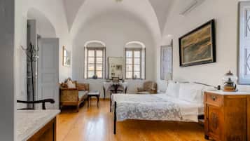 Elite Villa, Sea View | Free WiFi