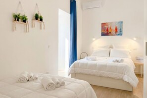 1 bedroom, iron/ironing board, travel cot - Blu Mediterraneo - Comfortable Apartment Near the Sea (Bari)