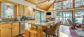 Gateway to Acadia! Green Lake Home w/ Hot Tub