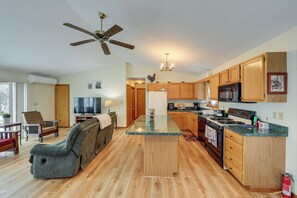 Talo (3 Bedrooms) | Sisätilat