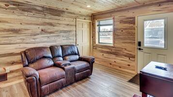 Rumah (2 Bedrooms) | Interior