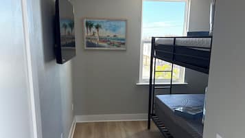 4 chambres, fer et planche Ă repasser, Wi-Fi, draps fournis