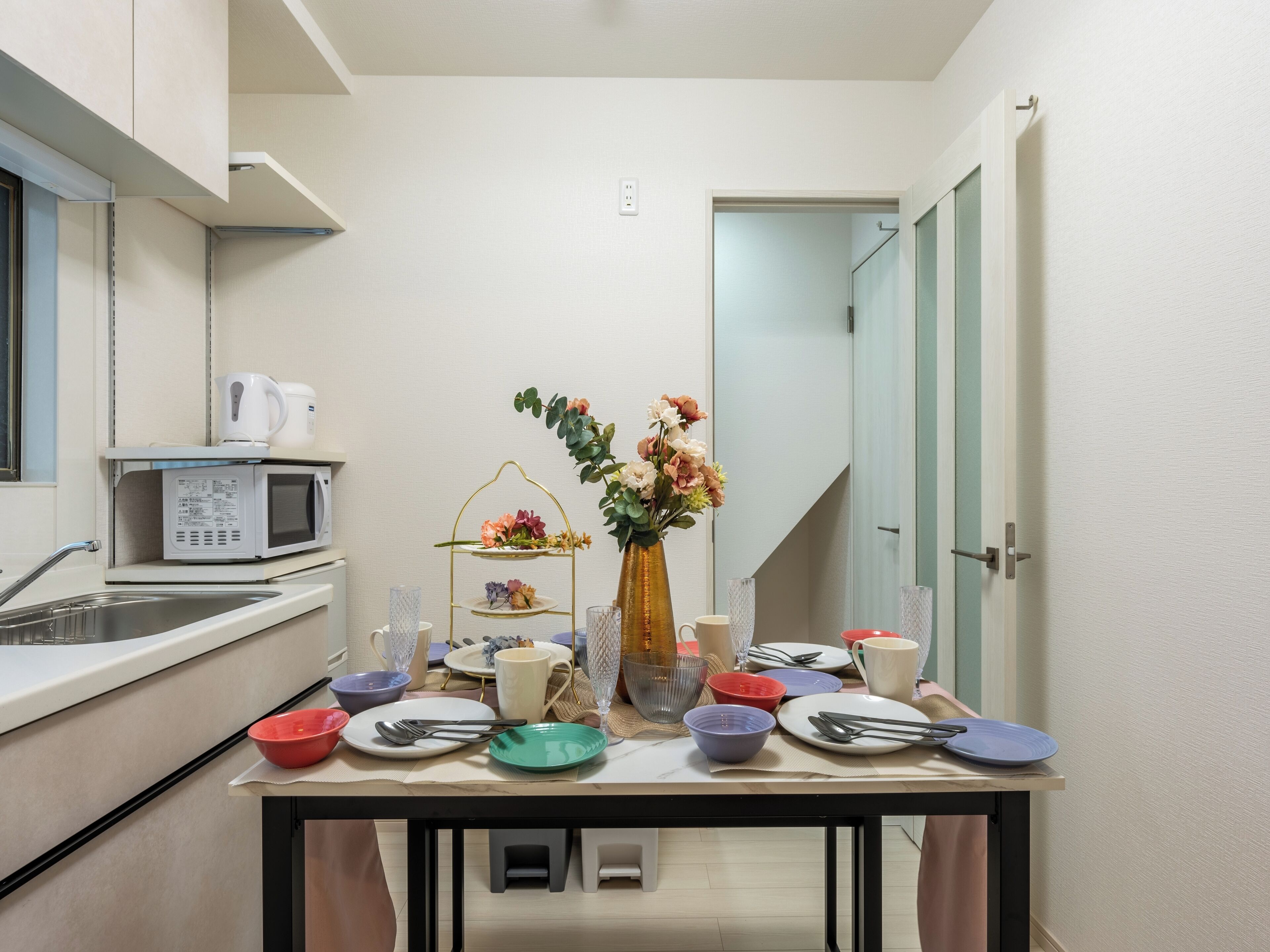 Microwave, stovetop