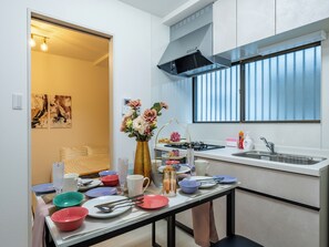 電子レンジ、コンロ