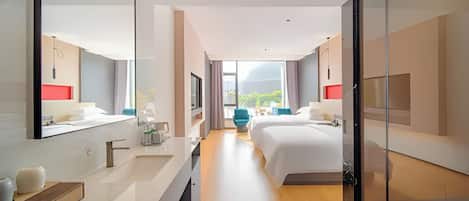 Signature szoba két külön ággyal, 2 kétszemélyes ágy, nemdohányzó | Prémium ágynemű, pehelypaplan, kényelmi párnázat és egyedi dekoráció