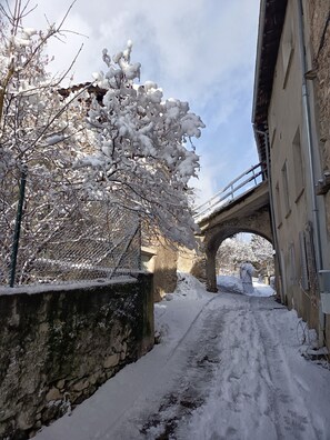 Property grounds - Marie's nest (Châteauroux-les-Alpes)