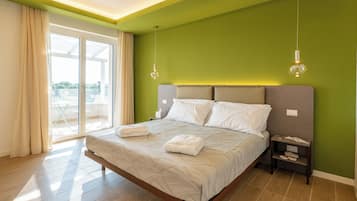 舒適雙人房, 私人浴室, 泳池景 | 房內夾萬、遮光窗簾/窗簾、隔音、免費 Wi-Fi