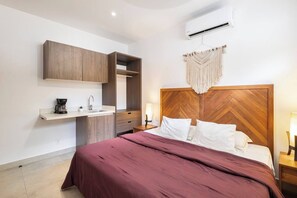 2 bedrooms, iron/ironing board, free WiFi, bed sheets - Bright 2BR Condo | Aldea Zama (Tulum)