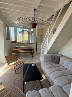 Living area - Quiet house with sea view (Villerville)