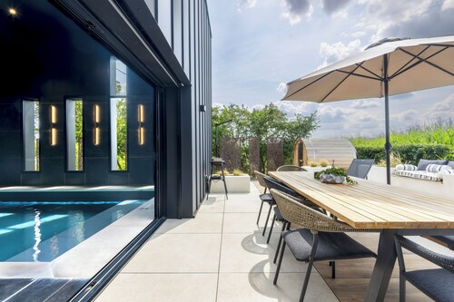 In the countryside ÔTEMPSSUSPENDU premium lodge _ private pool, jacuzzi, sauna