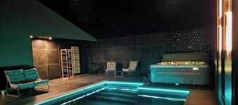 Ô TEMPS SUSPENDU standing _ private indoor pool, jacuzzi, sauna _ countryside