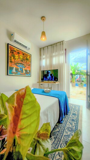 익스클루시브 더블룸, 수영장 전망 | 무료 WiFi