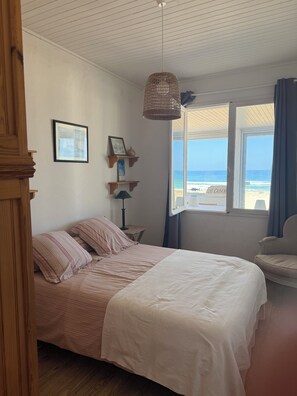 Iron/ironing board, WiFi, bed sheets - Villa face a la Mer / Beach Front / Vielle Saint Girons Plage (Vielle-Saint-Girons)