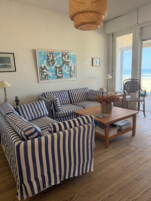 Living area - Villa face a la Mer / Beach Front / Vielle Saint Girons Plage (Vielle-Saint-Girons)
