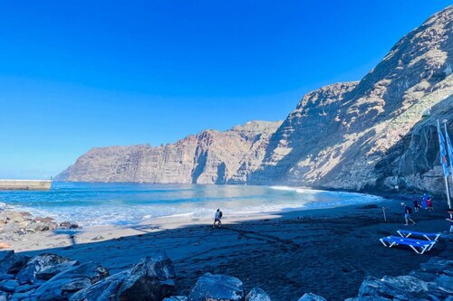 Tenerife.365   Atalaya Court II Sunset Ocean View