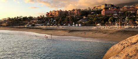 Playa en los alrededores