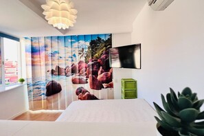 1 bedroom, desk, iron/ironing board, WiFi