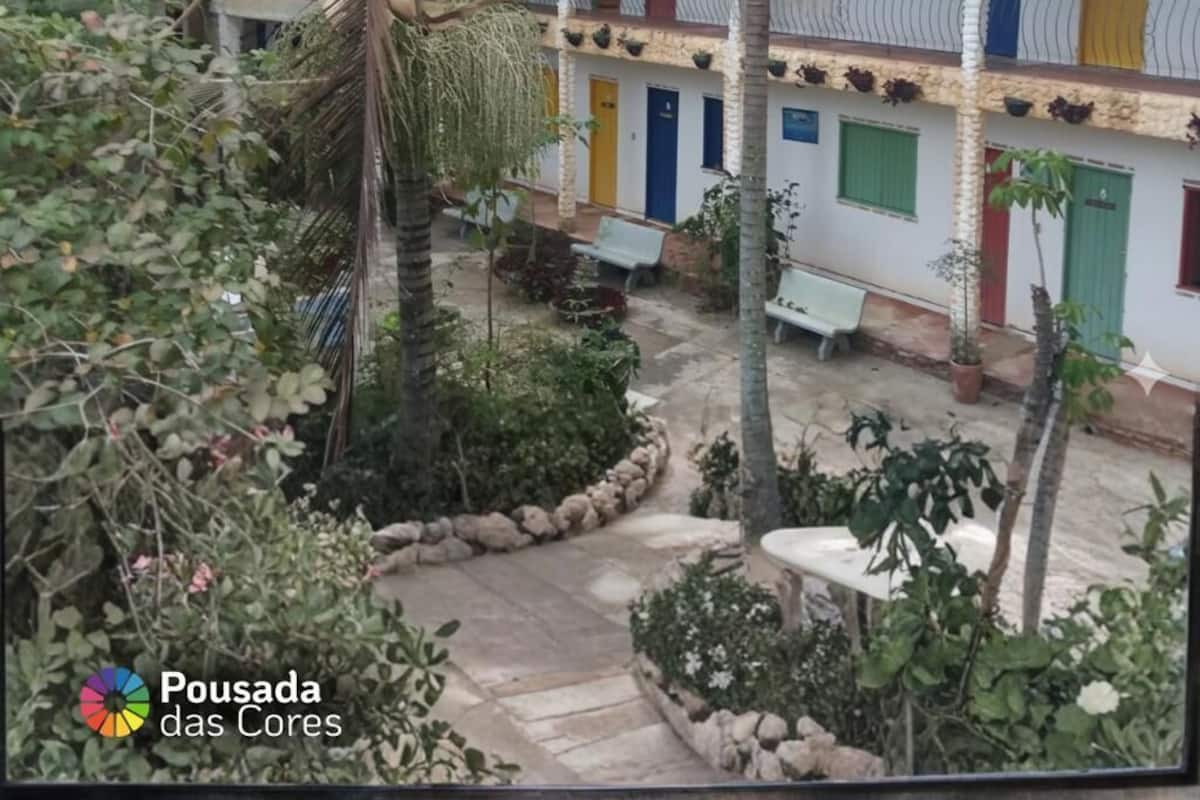 Quarto duplo clássico, vista para o jardim | Fachada