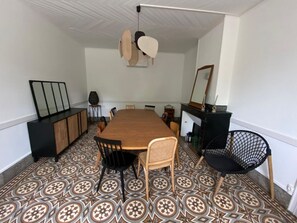 Nhà | Khu ăn uống