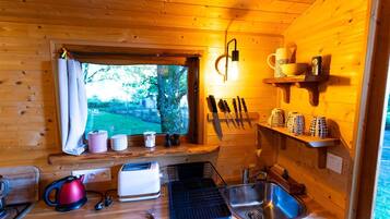 Family Studio, Garden View | Interior