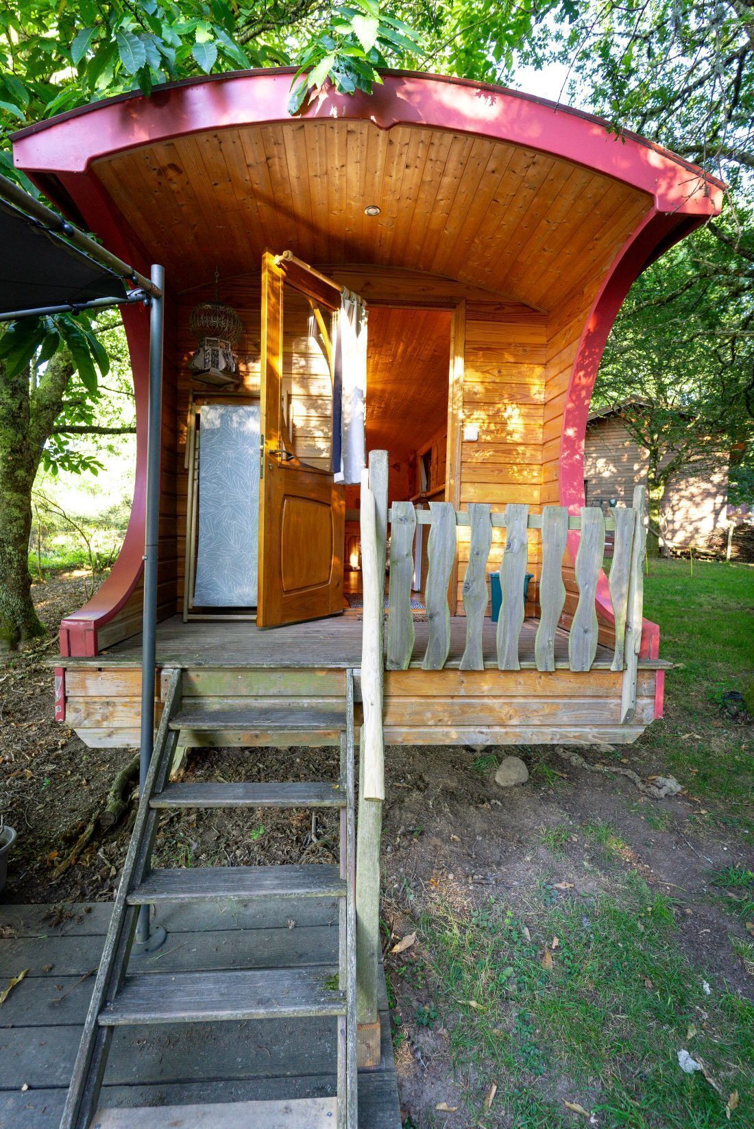 Family Studio, Garden View | Property grounds