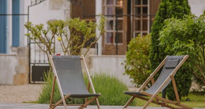 A DOMAINE in the countryside for group receptions: 82 beds