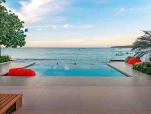 Outdoor pool - Beachfront Modern Villa with Pool | Azure (Punta Rucia)