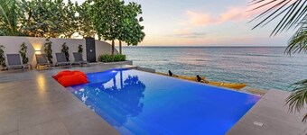Beachfront Modern Villa with Pool | Azure