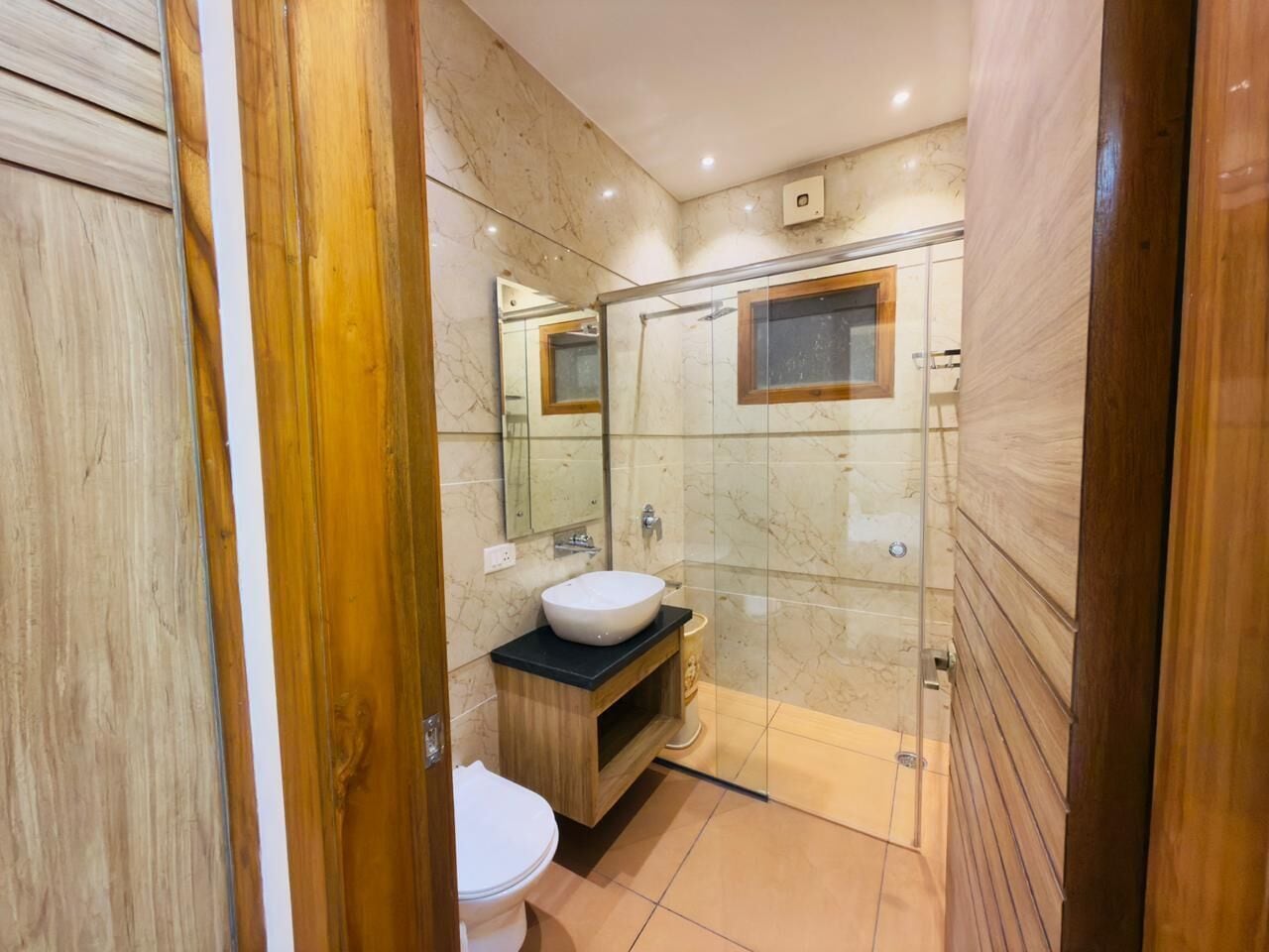 Luxury Suite, Balcony, Park View | Bathroom | Shower, slippers, towels, soap