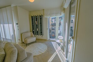 TV - Dune Luxury Residence (TORINO)