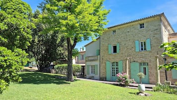 Extérieur