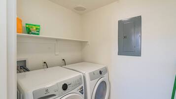 Apartment | Laundry