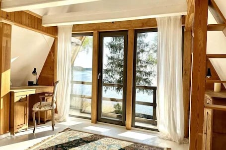 Interior. Holiday villa with sauna, on the shore of the lake