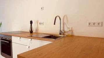 Fridge, oven, stovetop, highchair