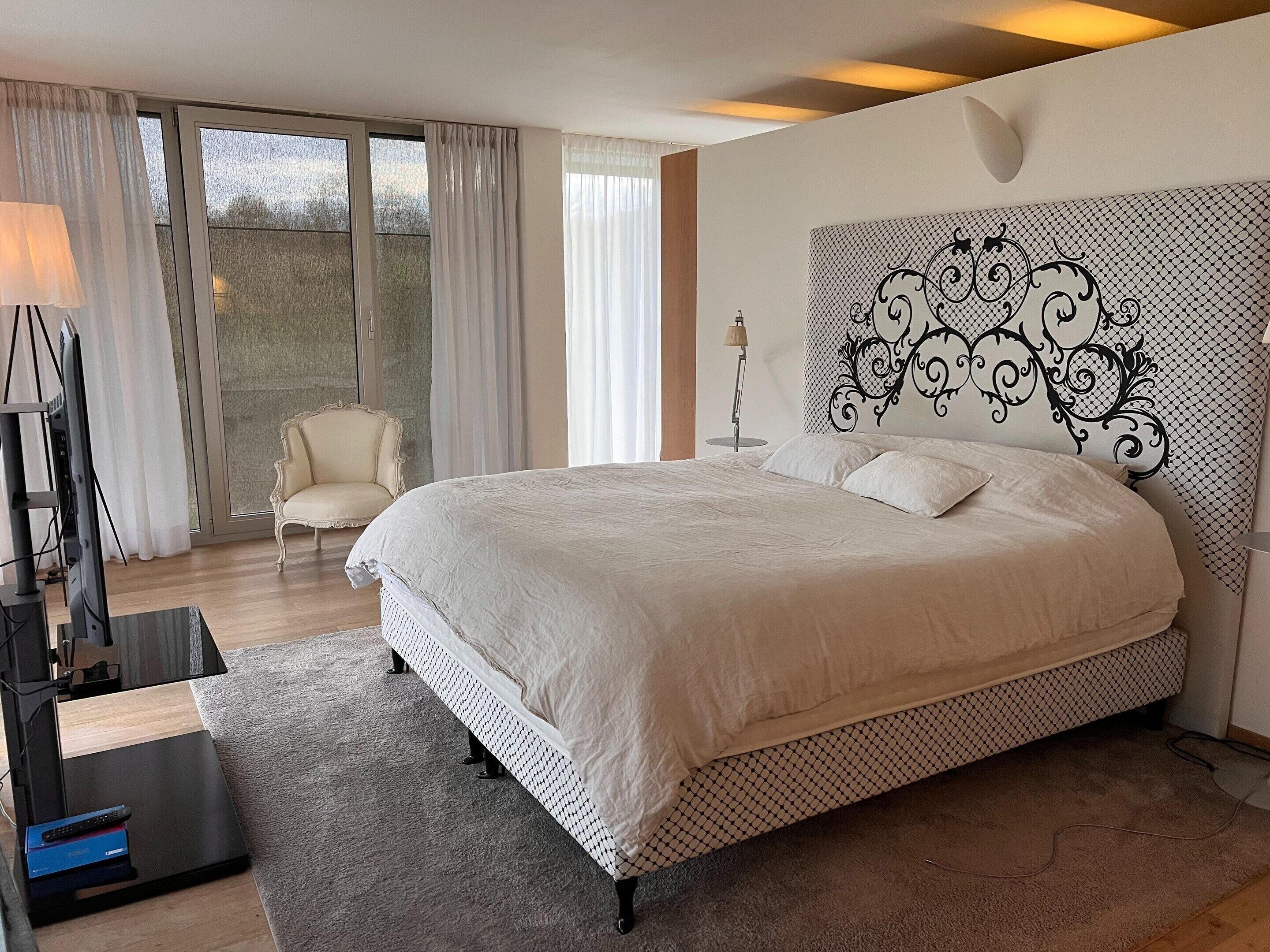 Villa | 3 bedrooms, individually furnished