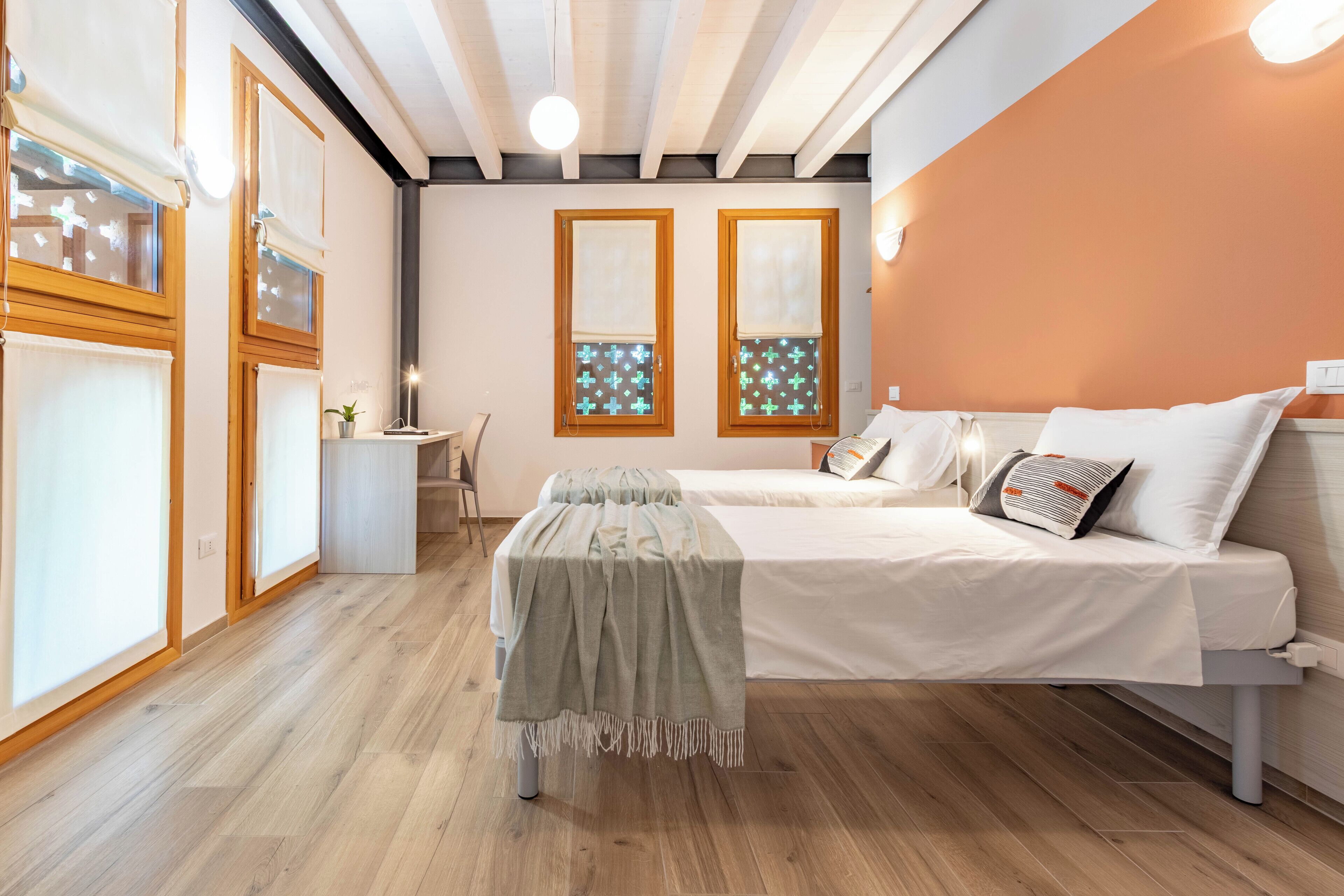 1 chambre, accès Internet, draps fournis