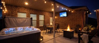 West End Oasis | Hot Tub | Firepit