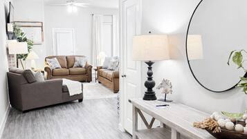 TV connectée, cheminée