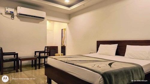 Hotel Raya's Annexe 1