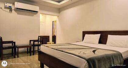 Hotel Raya's Annexe 1