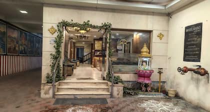 Hotel Raya's Annexe 1