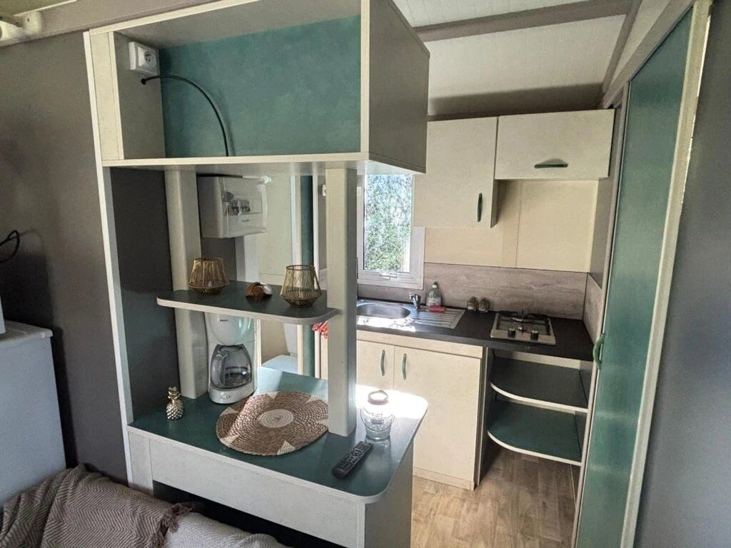 Microwave, stovetop