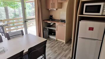 Microwave, stovetop