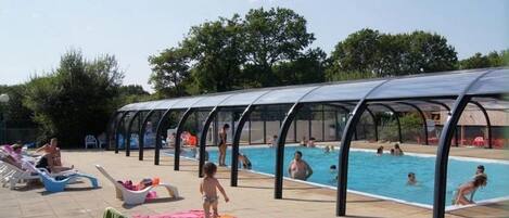 Piscine couverte, piscine chauffée