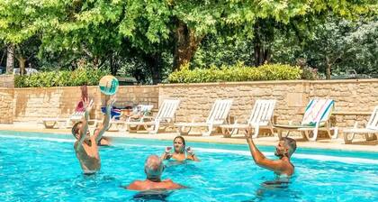 Chalet 3 étoiles - Piscine - ccbecbi