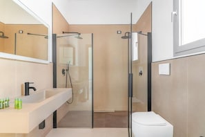 Hair dryer - Sabhe Village (Gallipoli)